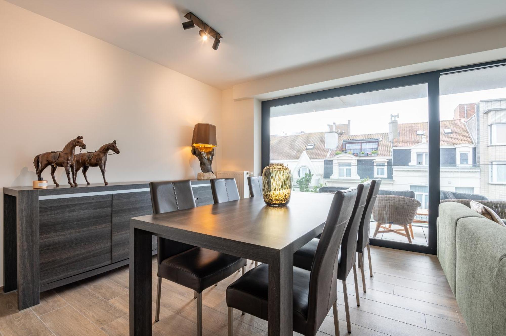Wonderful New Apartment Close To The Beach Остенде Экстерьер фото